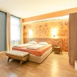 1 Bedroom Wine Journey Apartment *